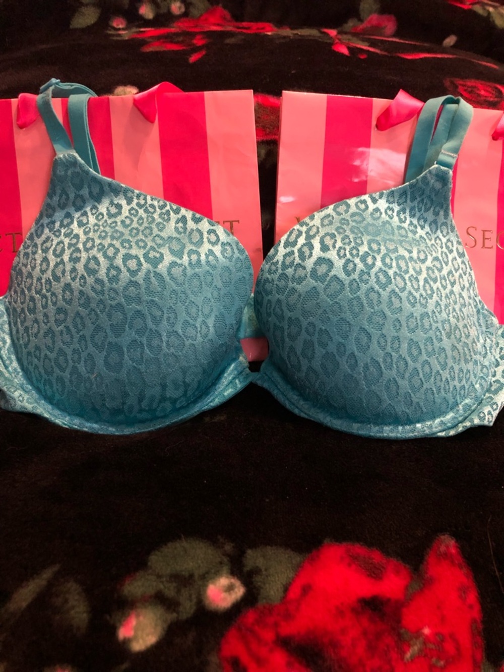 Victoria's Secret Teal Leopard Jacquard Padded Bra